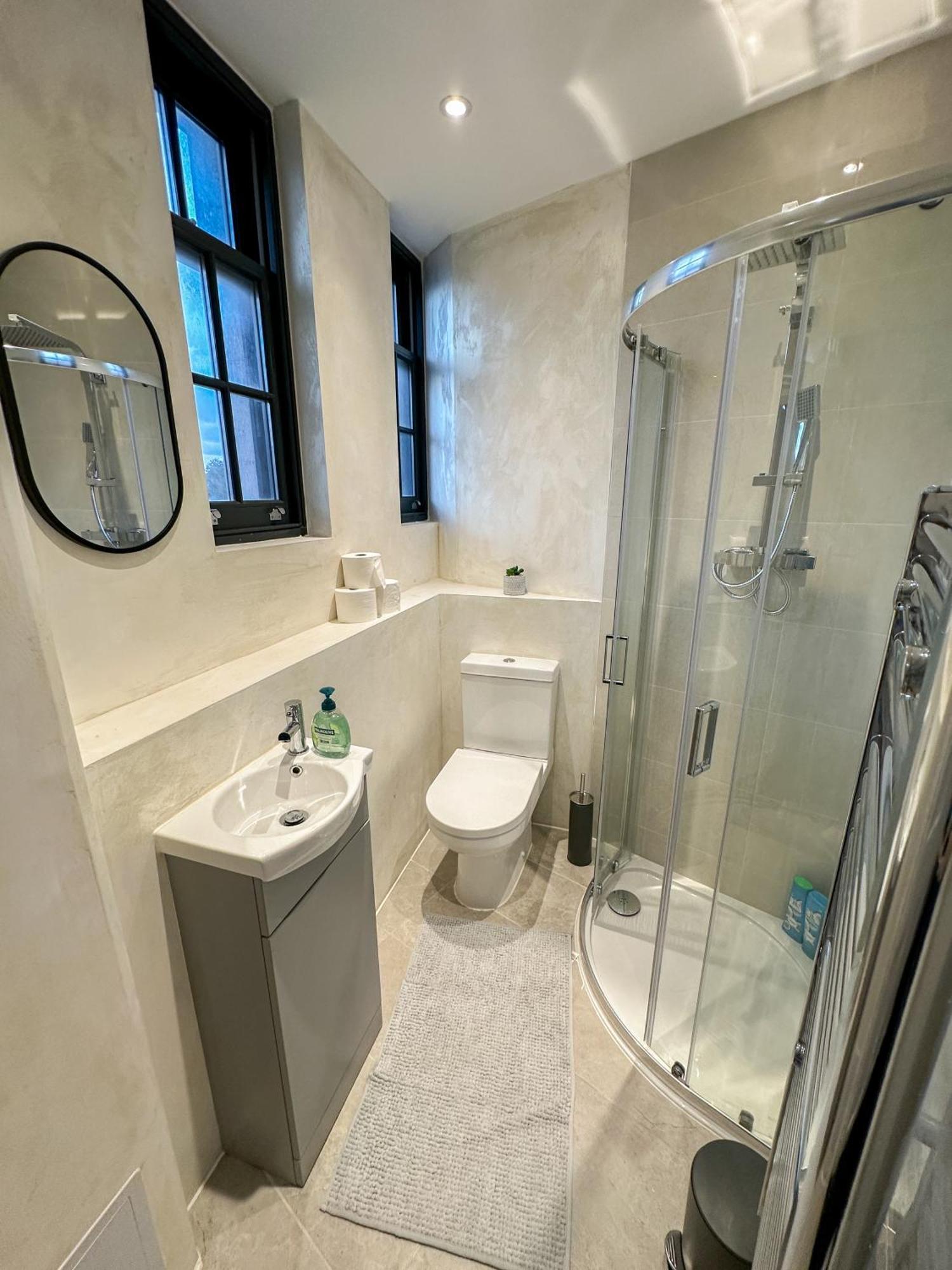 1-Bedroom Apartments In Shoreditch, Old Street, Hoxton London Ngoại thất bức ảnh