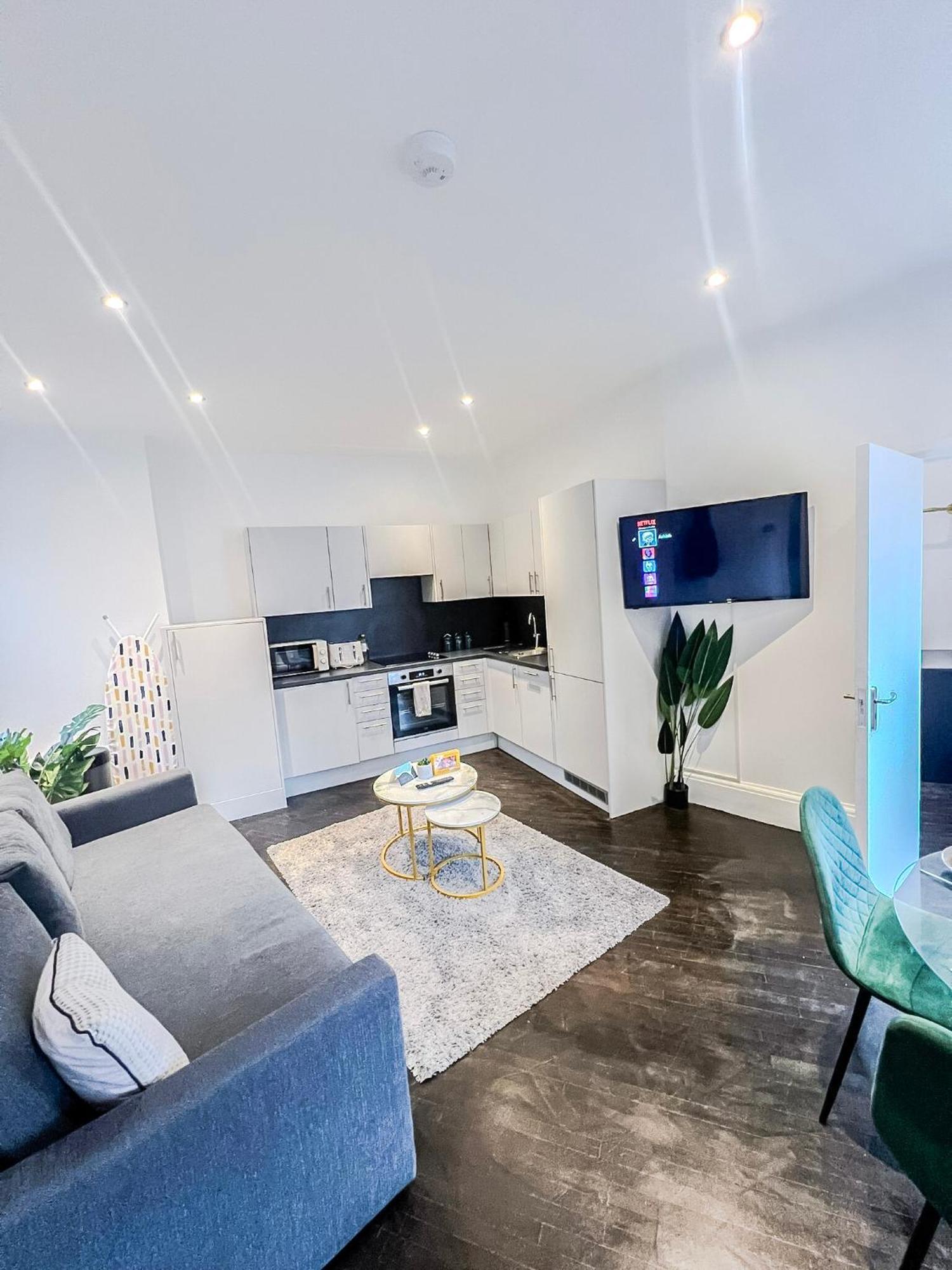 1-Bedroom Apartments In Shoreditch, Old Street, Hoxton London Ngoại thất bức ảnh