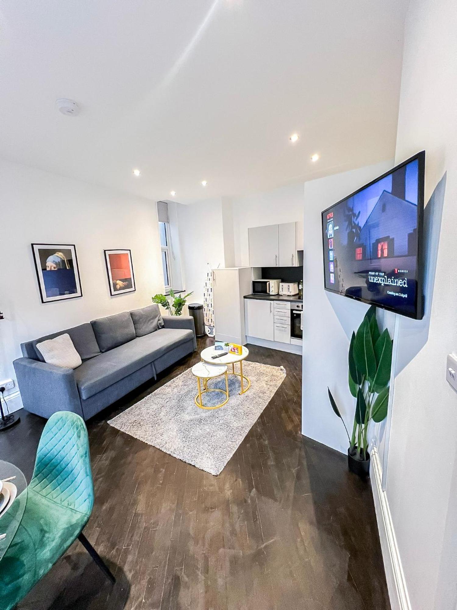 1-Bedroom Apartments In Shoreditch, Old Street, Hoxton London Ngoại thất bức ảnh