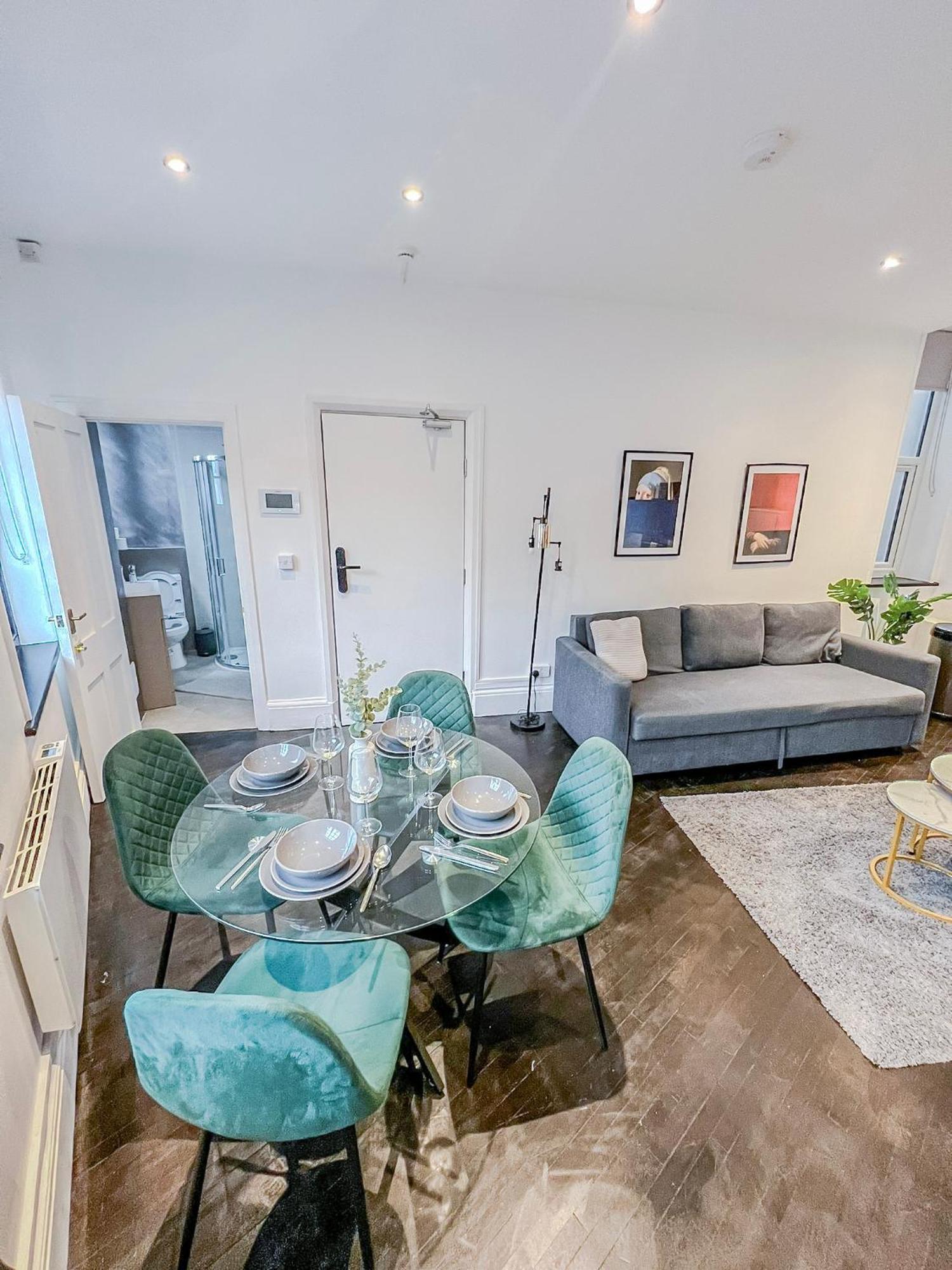 1-Bedroom Apartments In Shoreditch, Old Street, Hoxton London Ngoại thất bức ảnh
